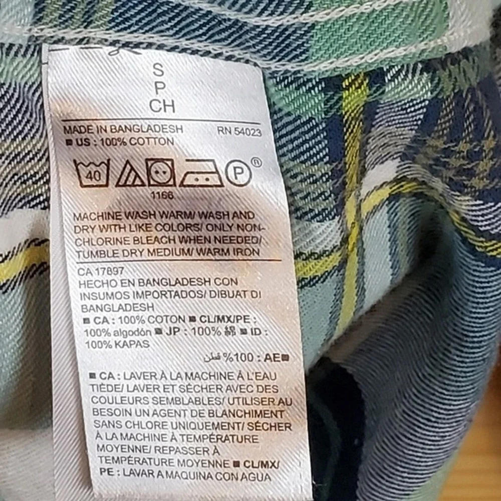 Old Navy Blue and Green Plaid Regular Fit Flannel Shirt Size Small‎